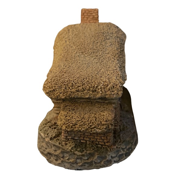 Drovers Cottage 1982; David Winter Cottages, Heart of England Series - Picture 3 of 6